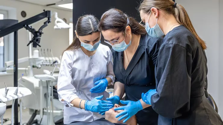 Emergency Walk-In Dentist